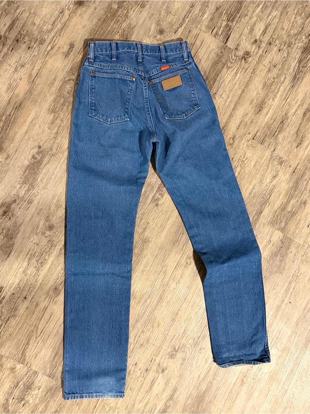 Wrangler Classic Straight-Leg Indigo Denim Jeans